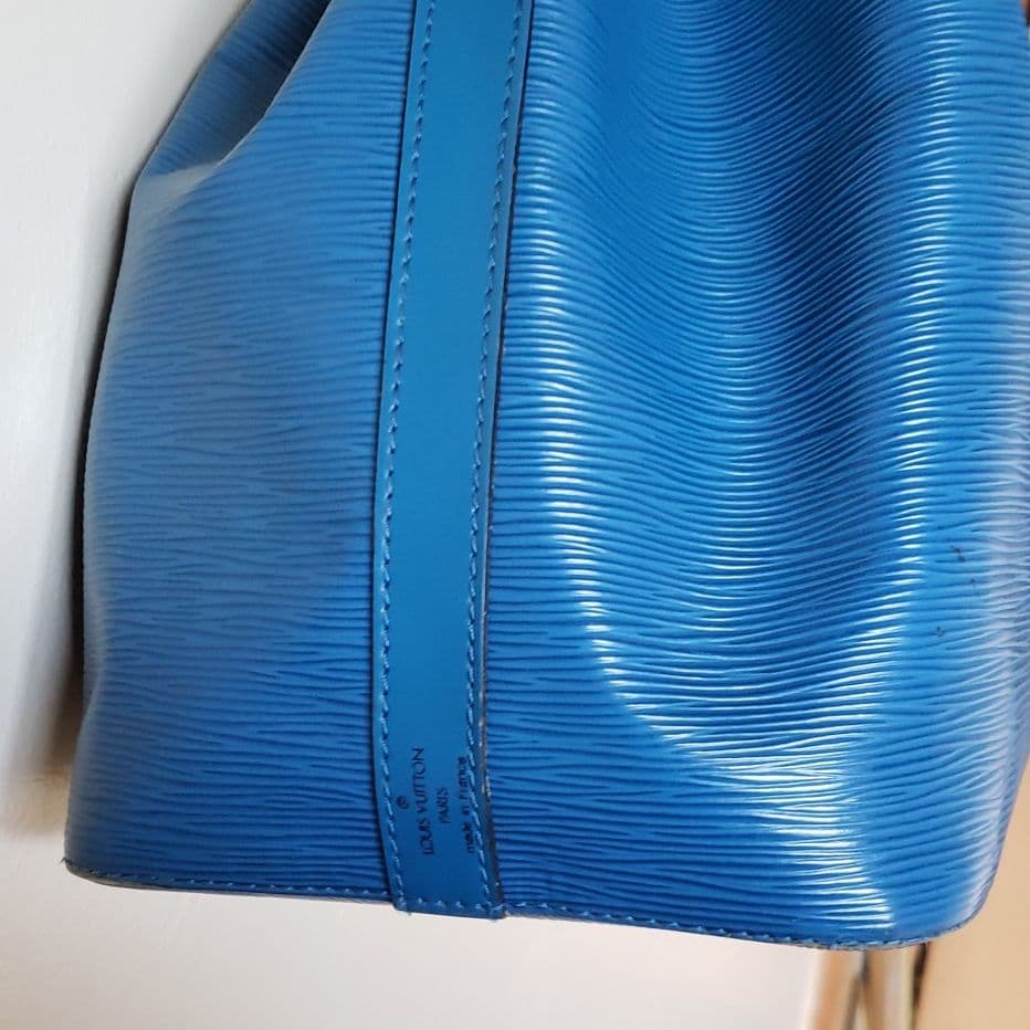 ルイヴィトン　プチノエ