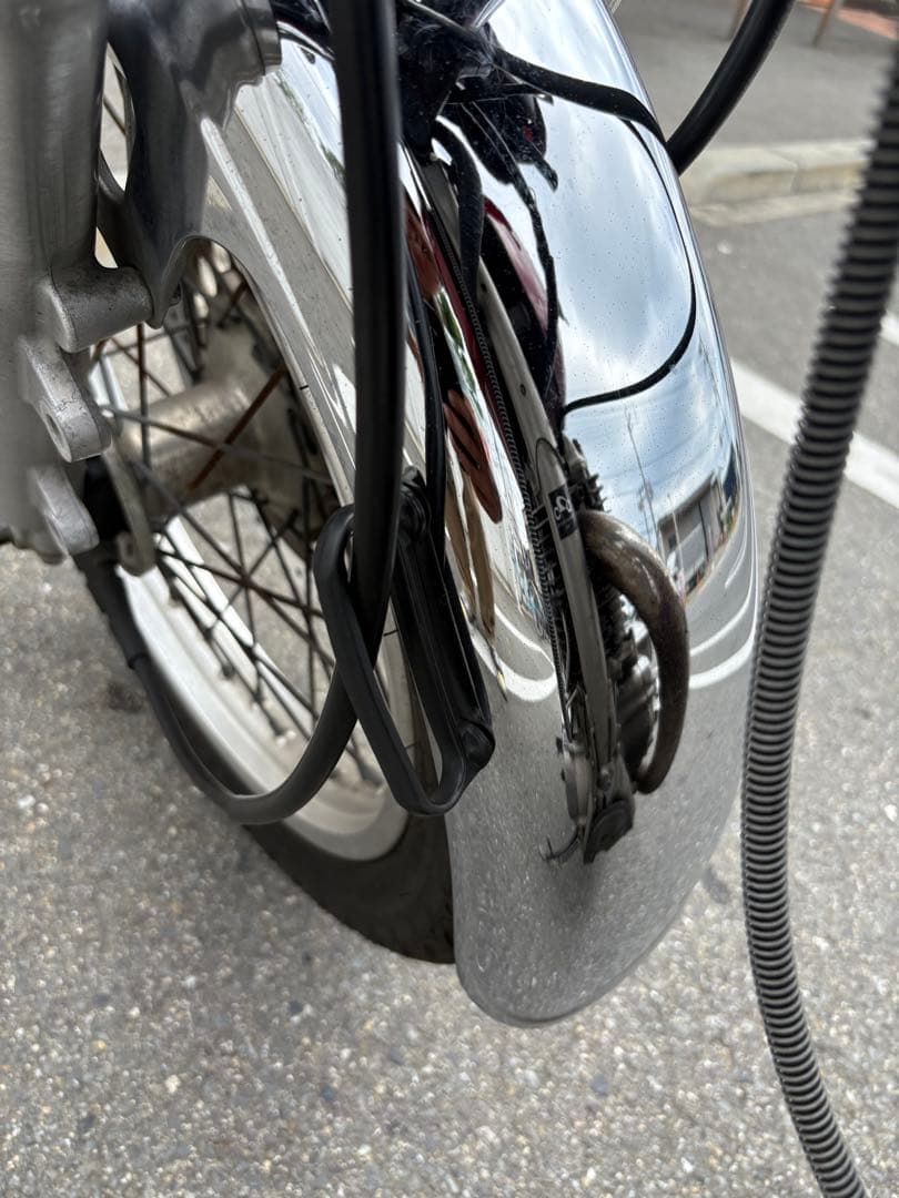 SR400 純正フロントフェンダー