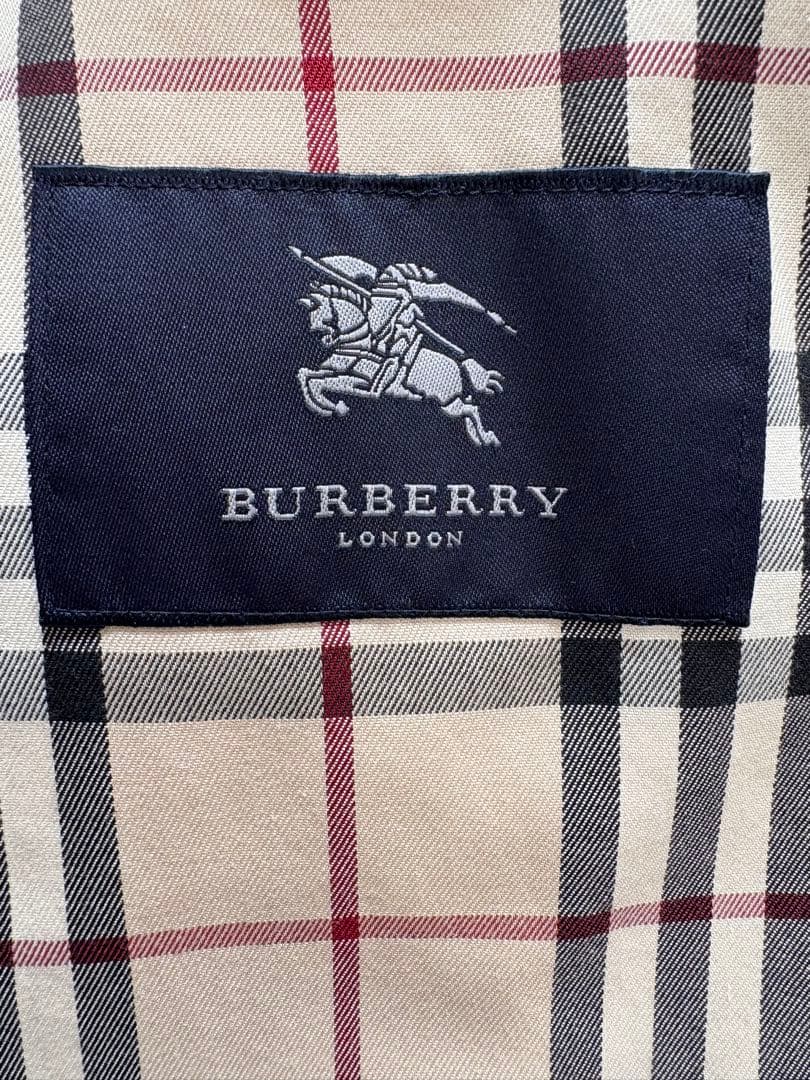 [美品]バーバリートレンチコート 　　　Burberry