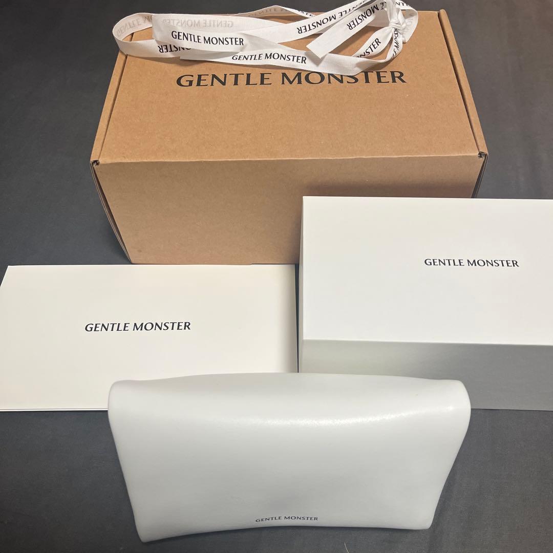 【正規品】 ジェントルモンスター ROSY01 ブラック 登坂広臣 愛用 モデル