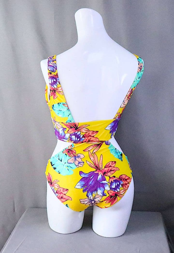 ❤ALENCY サイドスリットワンピース水着　8467（やしろなな） ぴとちゃん