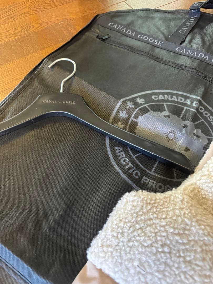 カナダ購入正規品  カナダグースElora Vest