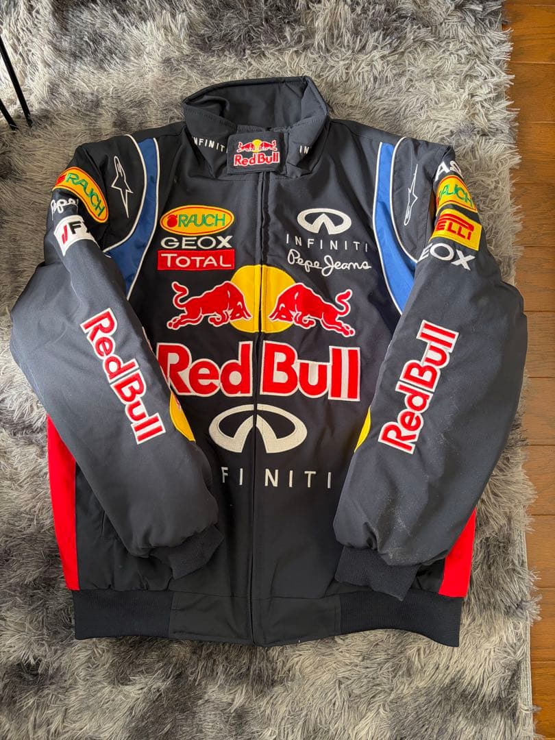Red Bull ジャケット