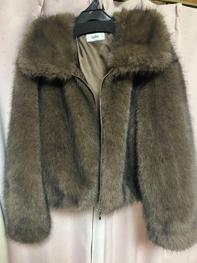 SNIDEL ファーショートコート