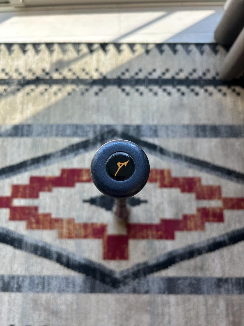 ビヨンド マックス レガシー 少年野球　軟式バット 黒　８０ｃｍ