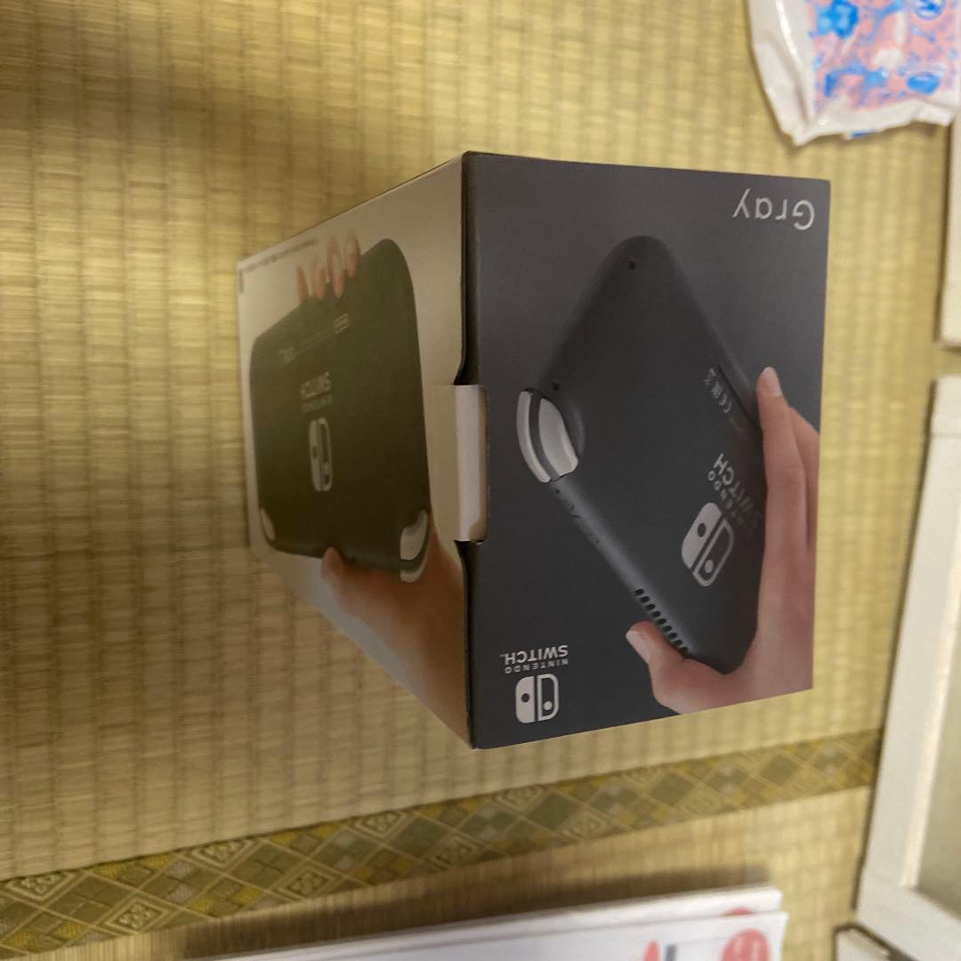 新品　大幅値下げNintendo Switch Lite グレー
