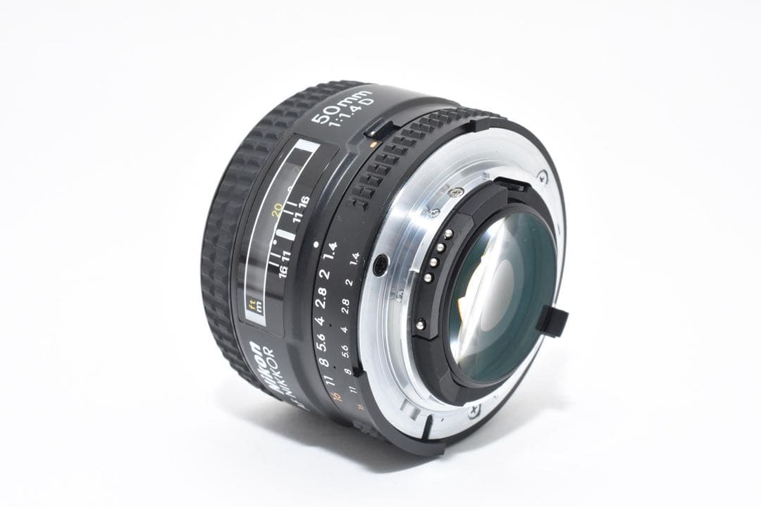 【美品】ニコン Nikon AF NIKKOR 50mm F1.4D 単焦点
