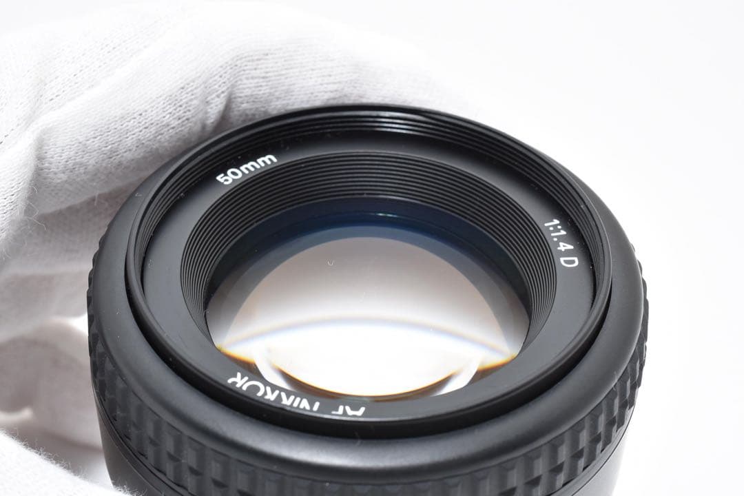 【美品】ニコン Nikon AF NIKKOR 50mm F1.4D 単焦点