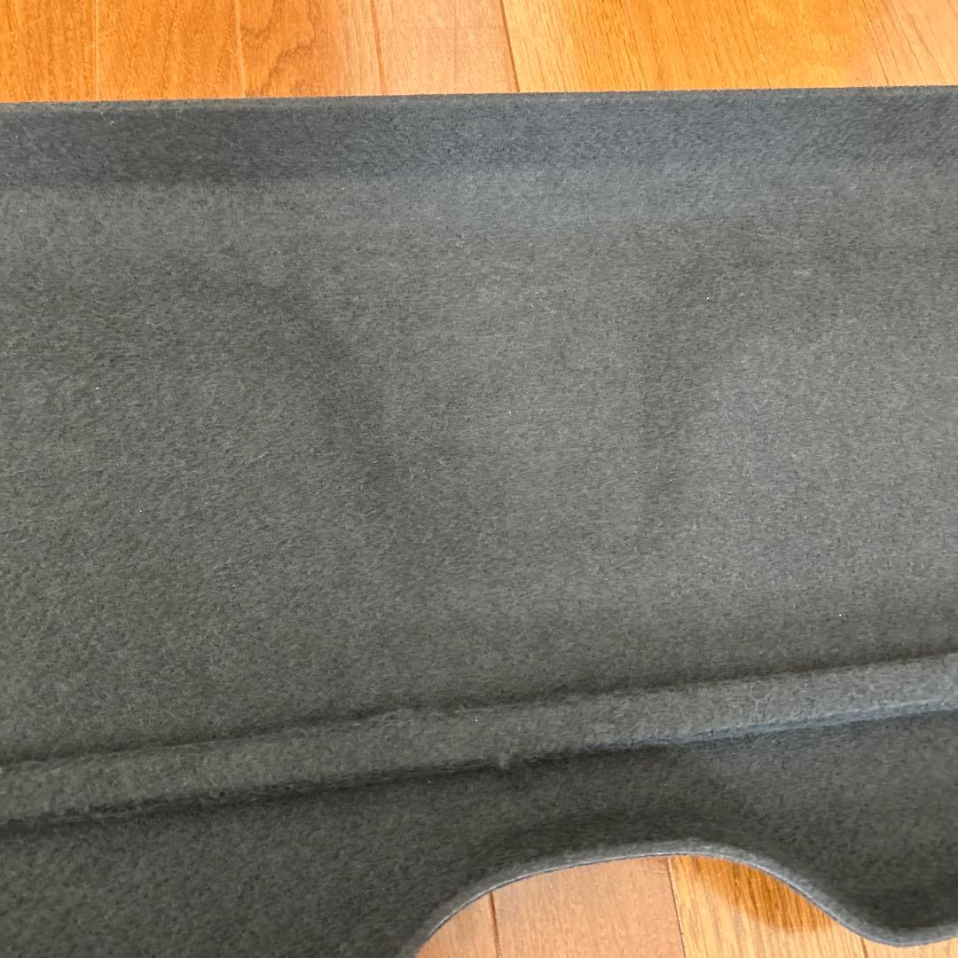 日産 ノートオーラ　FE13 純正トノカバー