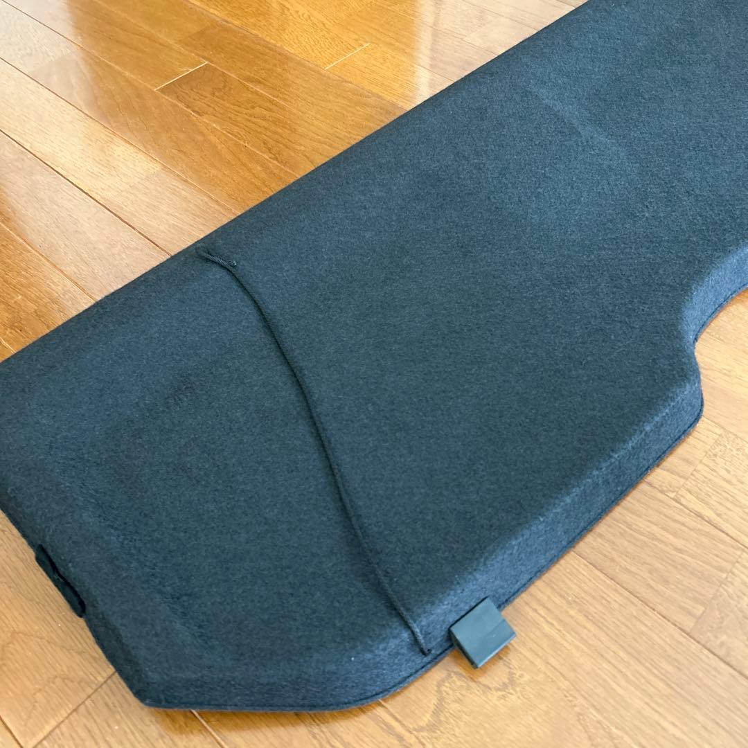 日産 ノートオーラ　FE13 純正トノカバー