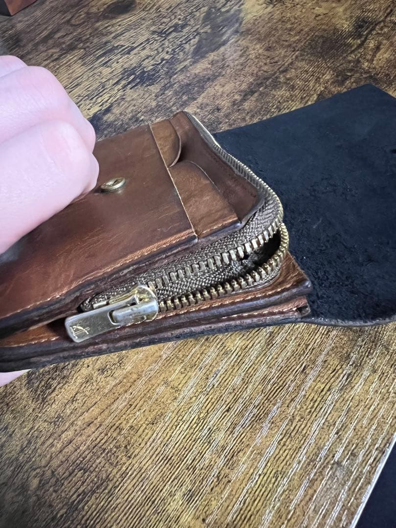 forme フォルメ Hand wallet combi ショートウォレット