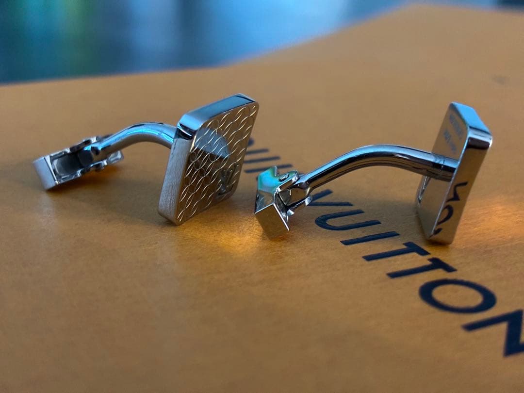 LOUIS VUITTON カフス カフリンクス シルバー 箱付