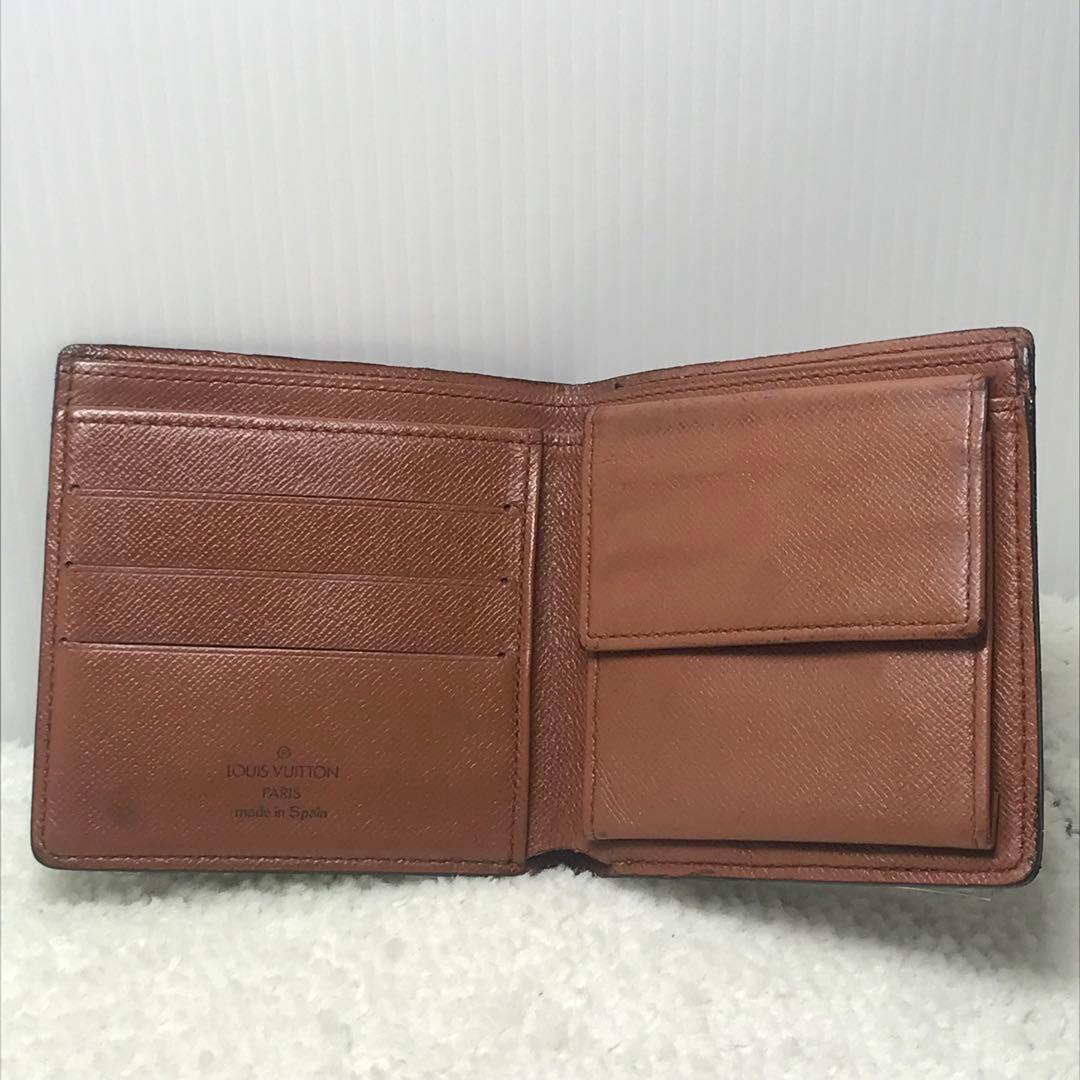 ルイヴィトン　モノグラムポルトビエカルトクレディモネ　二つ折りコンパクト型