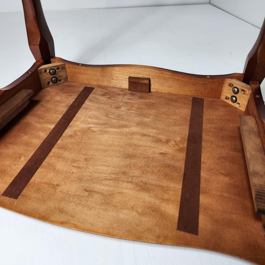 アンティーク調　サイドテーブル 木製　猫脚　コーヒーテーブル 幅56cm