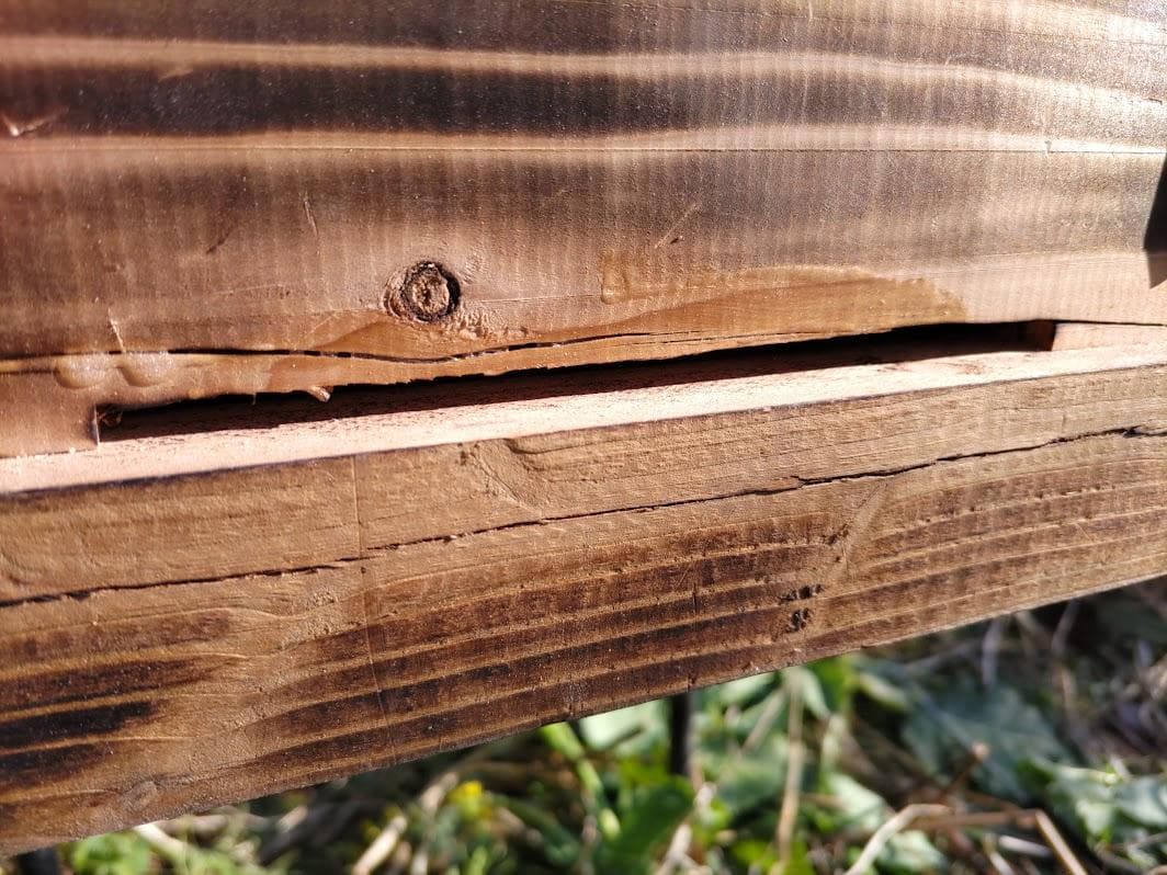 日本蜜蜂 重箱式巣箱4段 スライド底板付巣門台座　スノコ付き