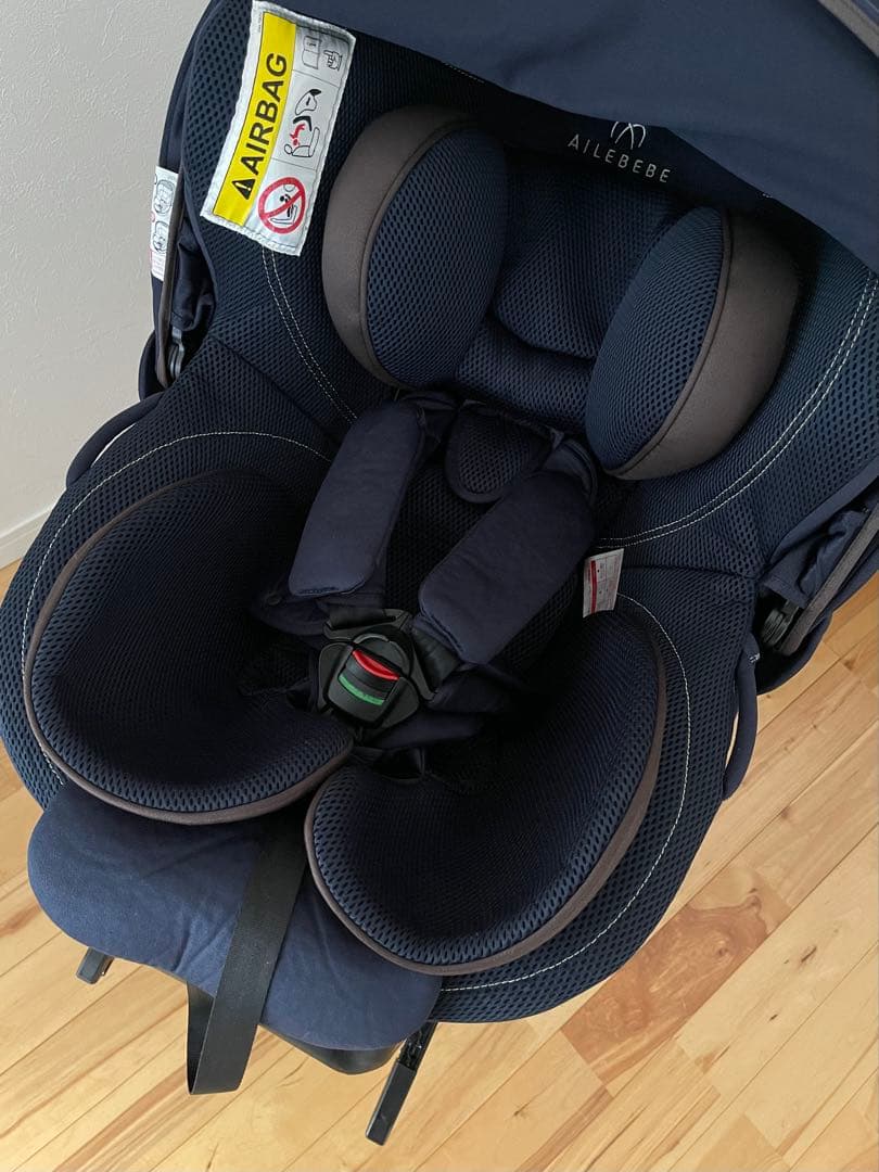 【綺麗】 エールべべ チャイルドシート新生児対応 クルット4i グランス