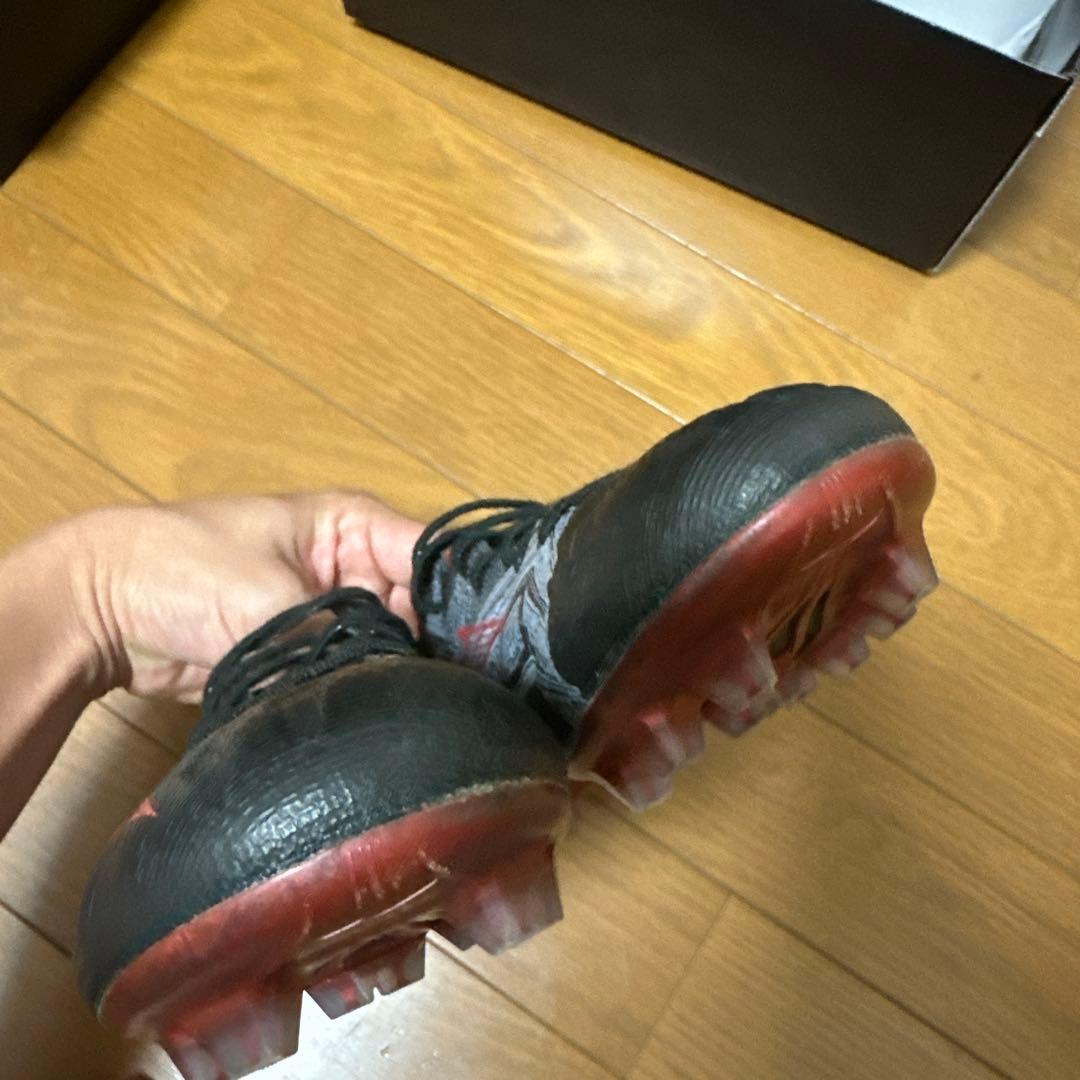 サッカースパイク　セルヒオラモス