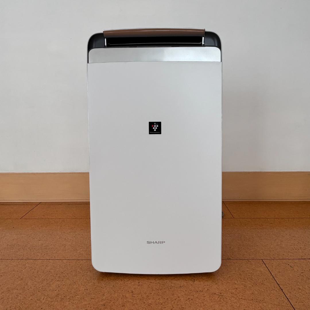 t*e様 SHARP 衣類乾燥除湿機 プラズマクラスター CV-P180-W シ