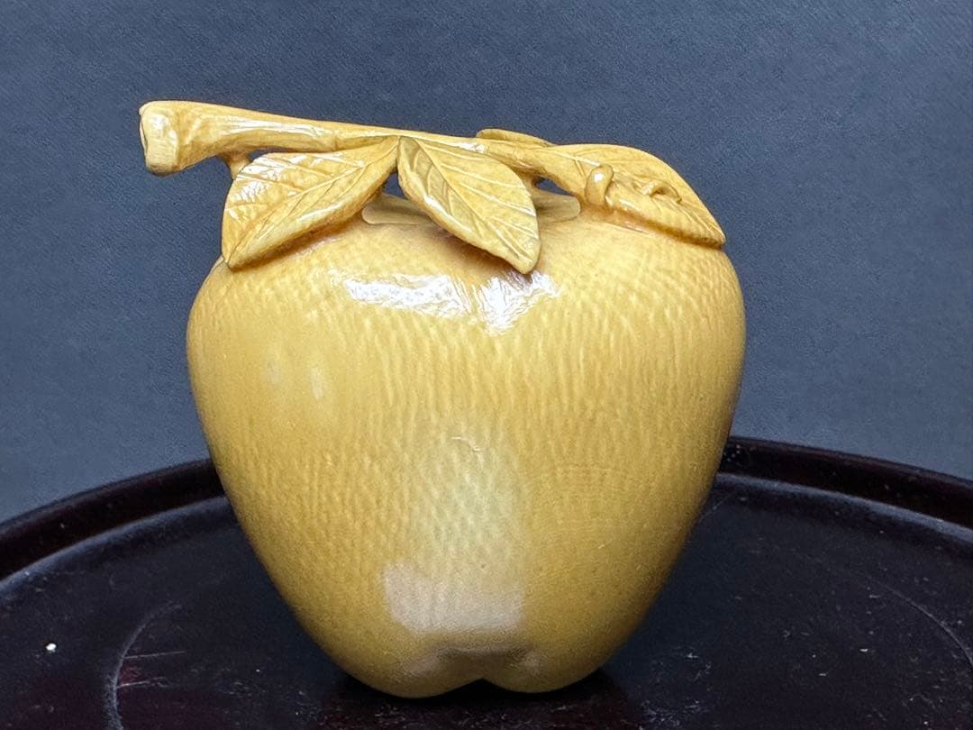 アンティーク　中国美術　苹果リンゴ　置物　骨董　飾り物　古美術品　 細密細工