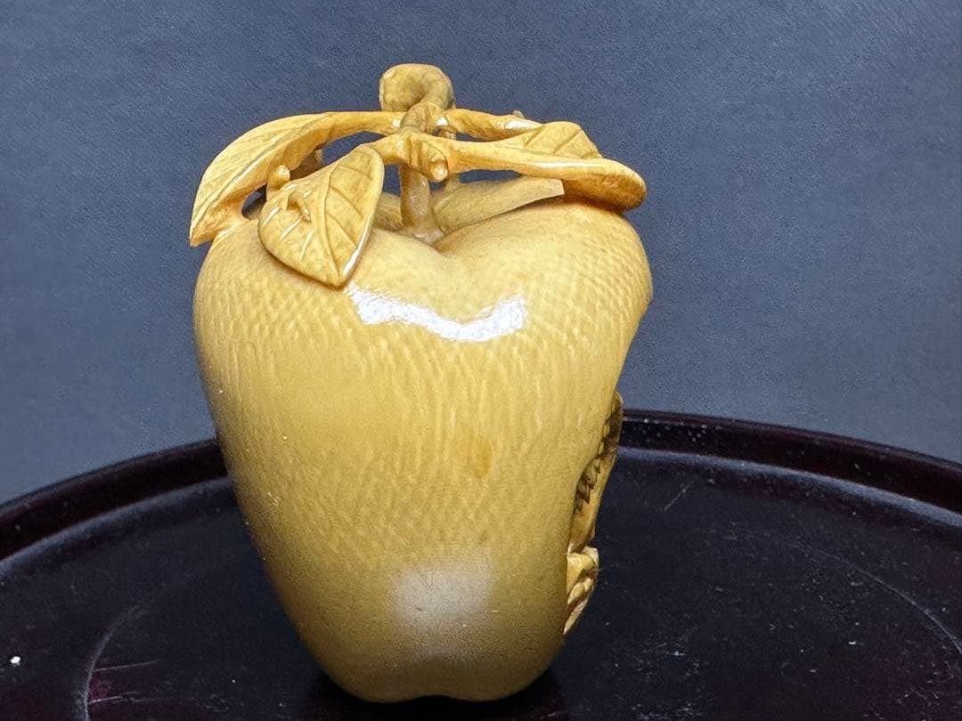 アンティーク　中国美術　苹果リンゴ　置物　骨董　飾り物　古美術品　 細密細工