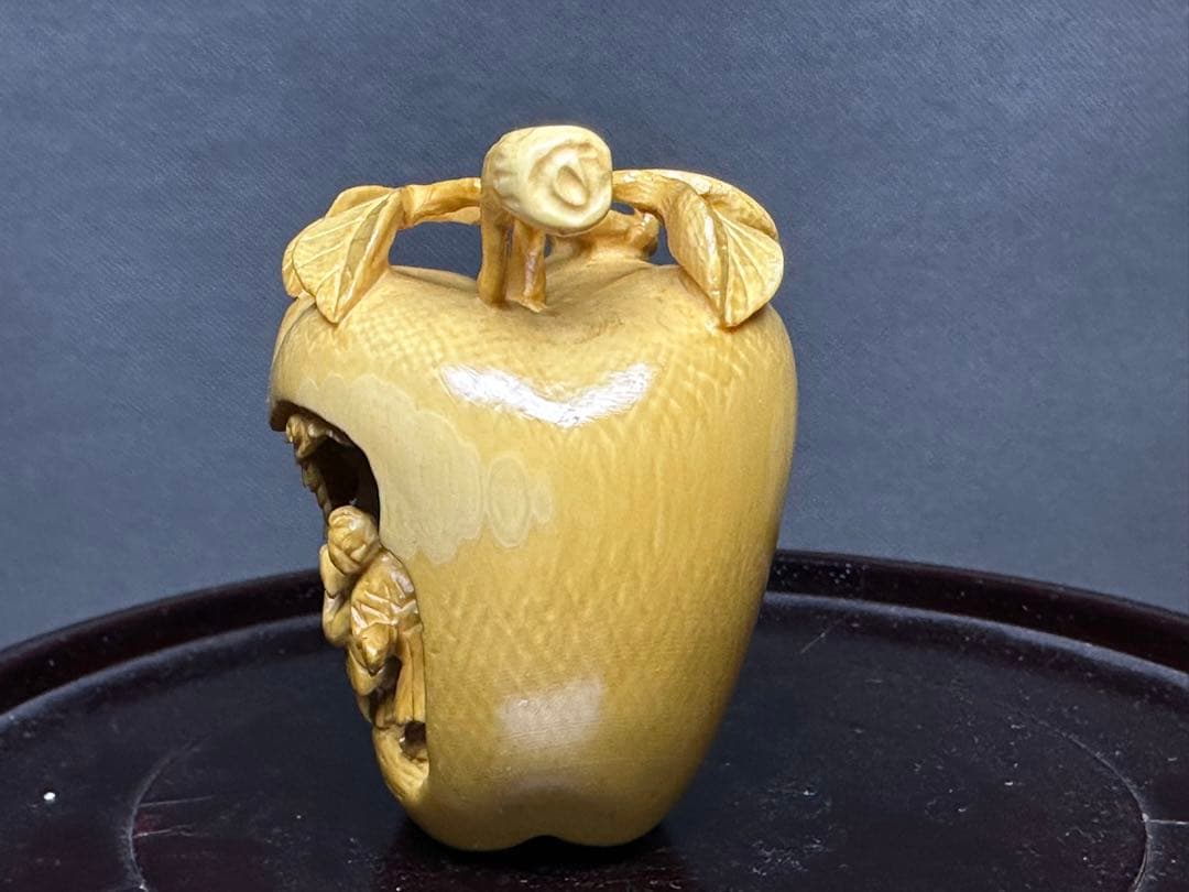 アンティーク　中国美術　苹果リンゴ　置物　骨董　飾り物　古美術品　 細密細工