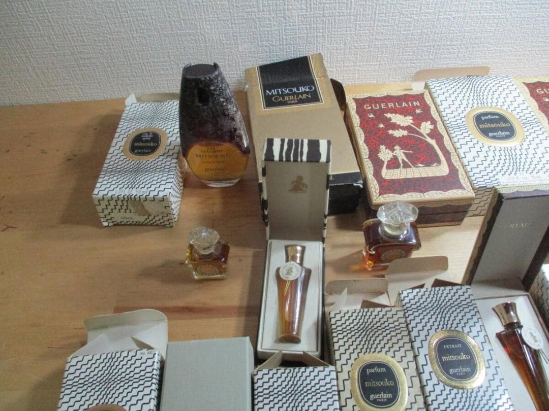 ゲラン　ミツコ＆ボルドニュイ　パルファム　未使用品と未開封品　総数２１点