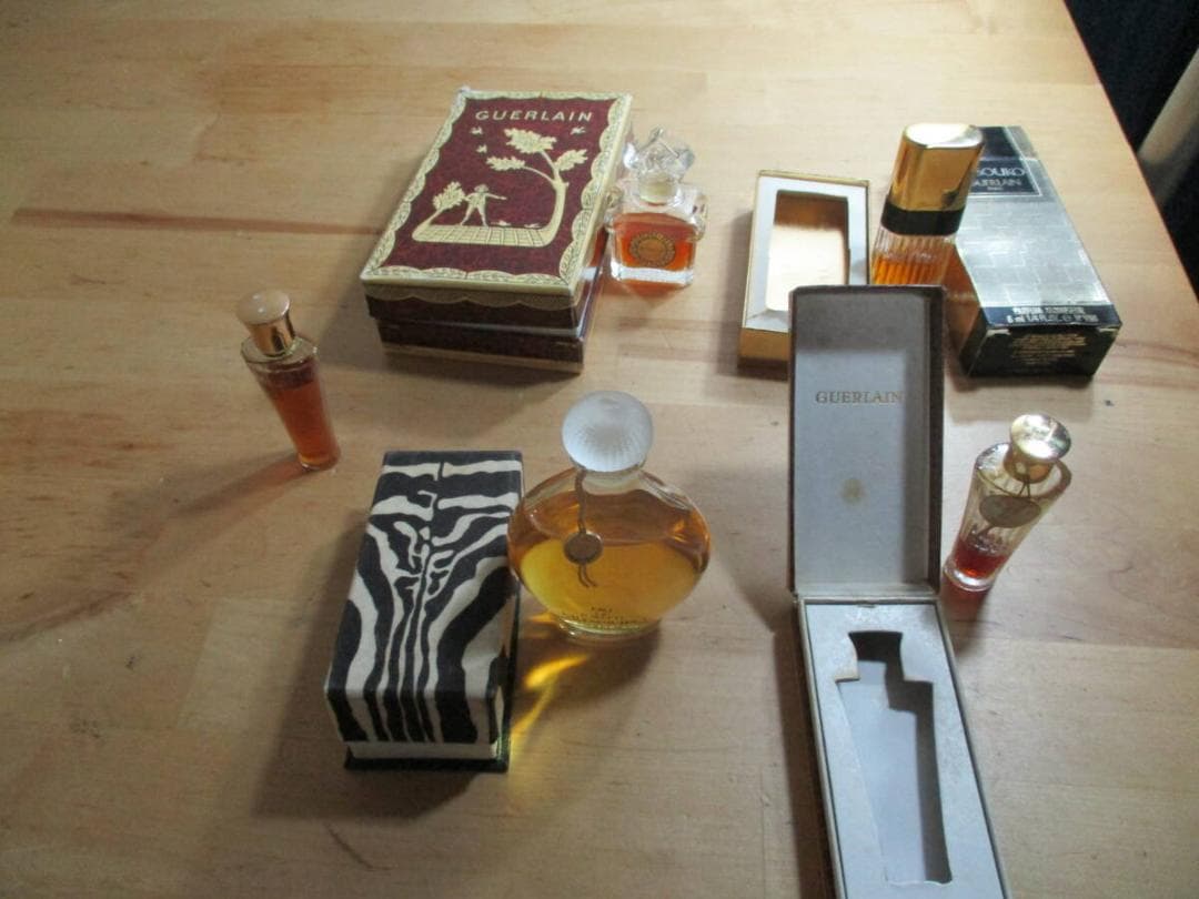 ゲラン　ミツコ＆ボルドニュイ　パルファム　未使用品と未開封品　総数２１点