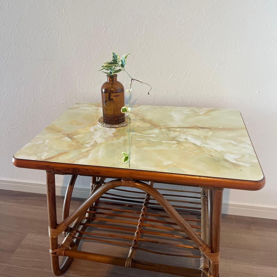 古家具◾️木製天板×籐ラタンフレーム カフェテーブル コーヒーテーブル 籐家具
