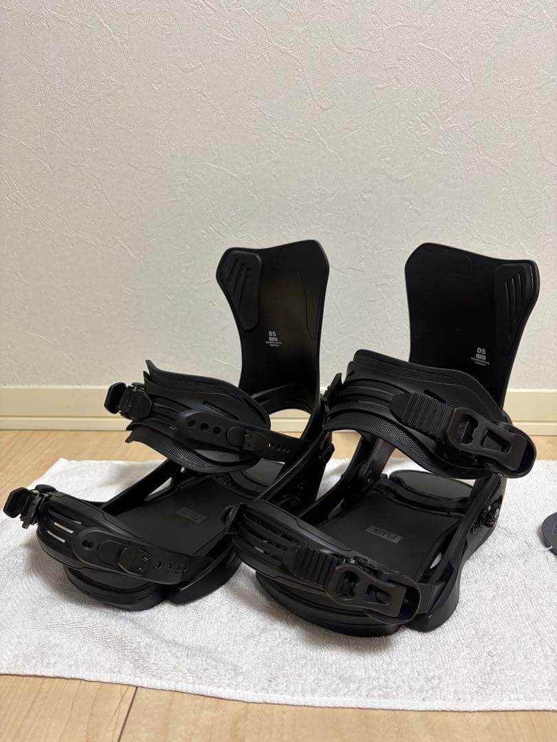 25/26 FLUX DS Sサイズ フラックス　ビンディング スノーボード