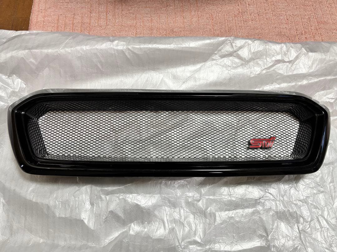 レヴォーグ グリル 社外品 塗装済み