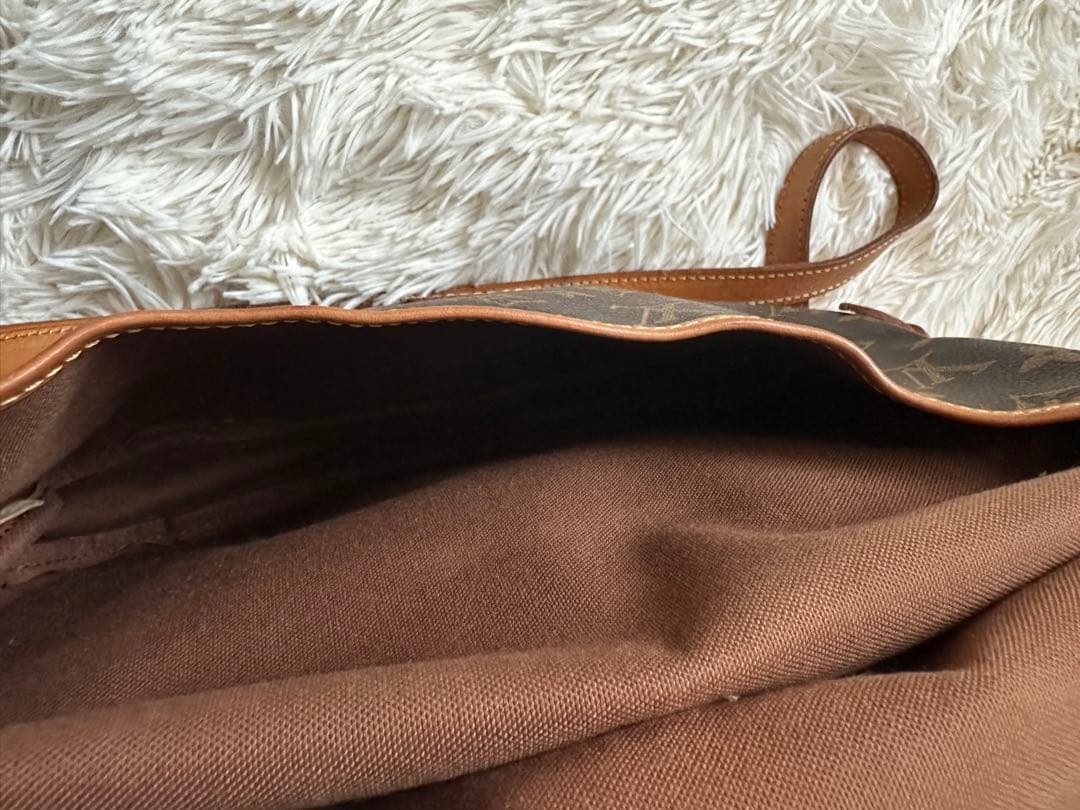 く*げ様 Louis Vuitton メッセンジャーバッグ モノグラム ダークブ