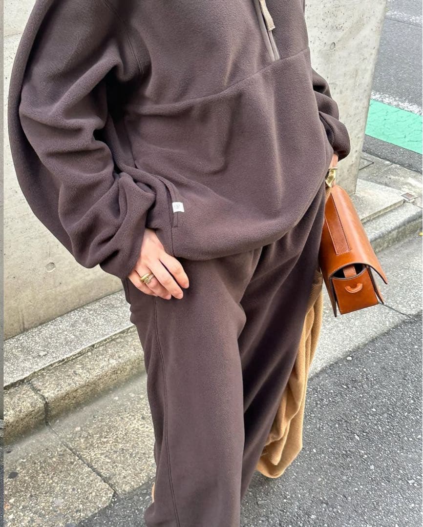ETRE TOKYO ドロストヘムエコフリースパンツ