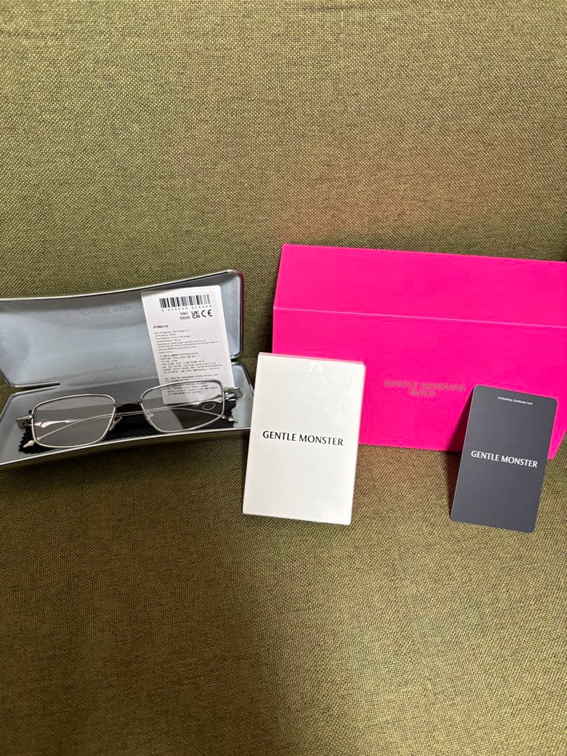 【週末限定値下げ】GENTLE MONSTER ATOMIC-02