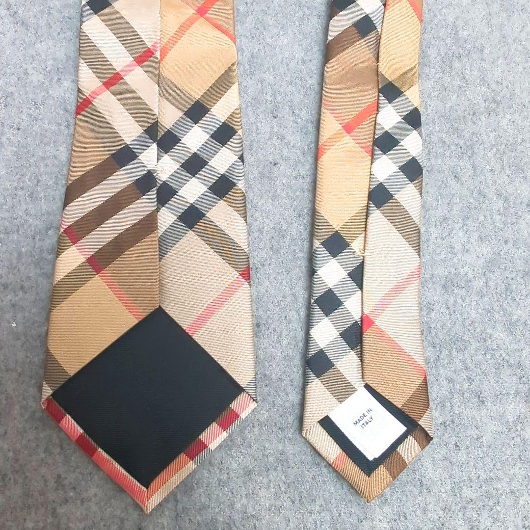 美品 現行 バーバリー ノバチェック柄 ネクタイ