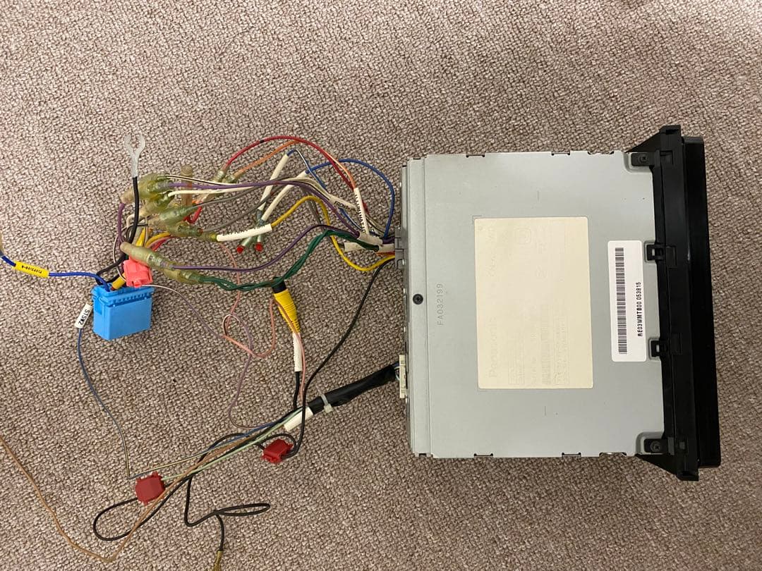 ★ストラーダ Panasonic カーナビCN-RE03WD★地図データ2016