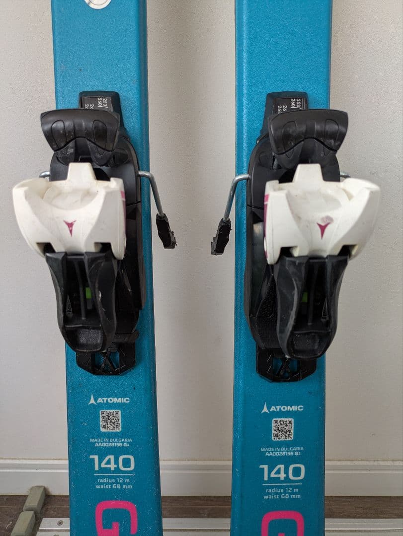 子供(ジュニア) スキー板 140cm アトミック(ATOMIC)