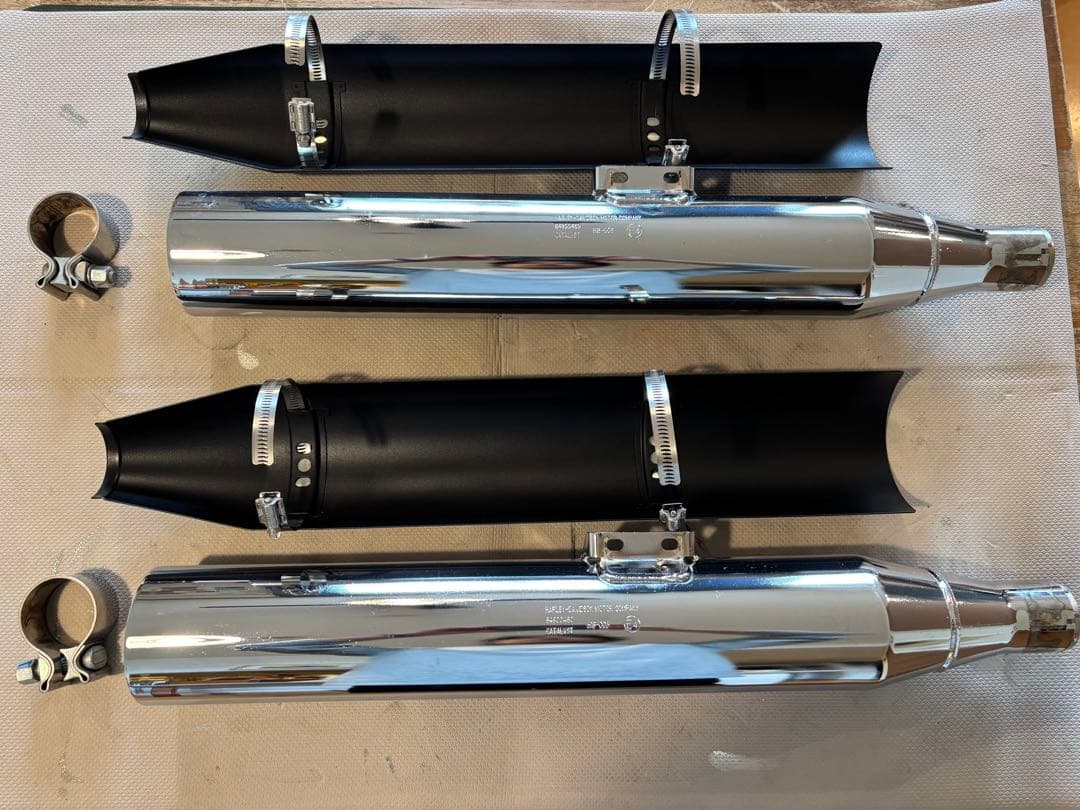 程度良 ハーレー純正 M8ソフテイル サイレンサー 18-20年