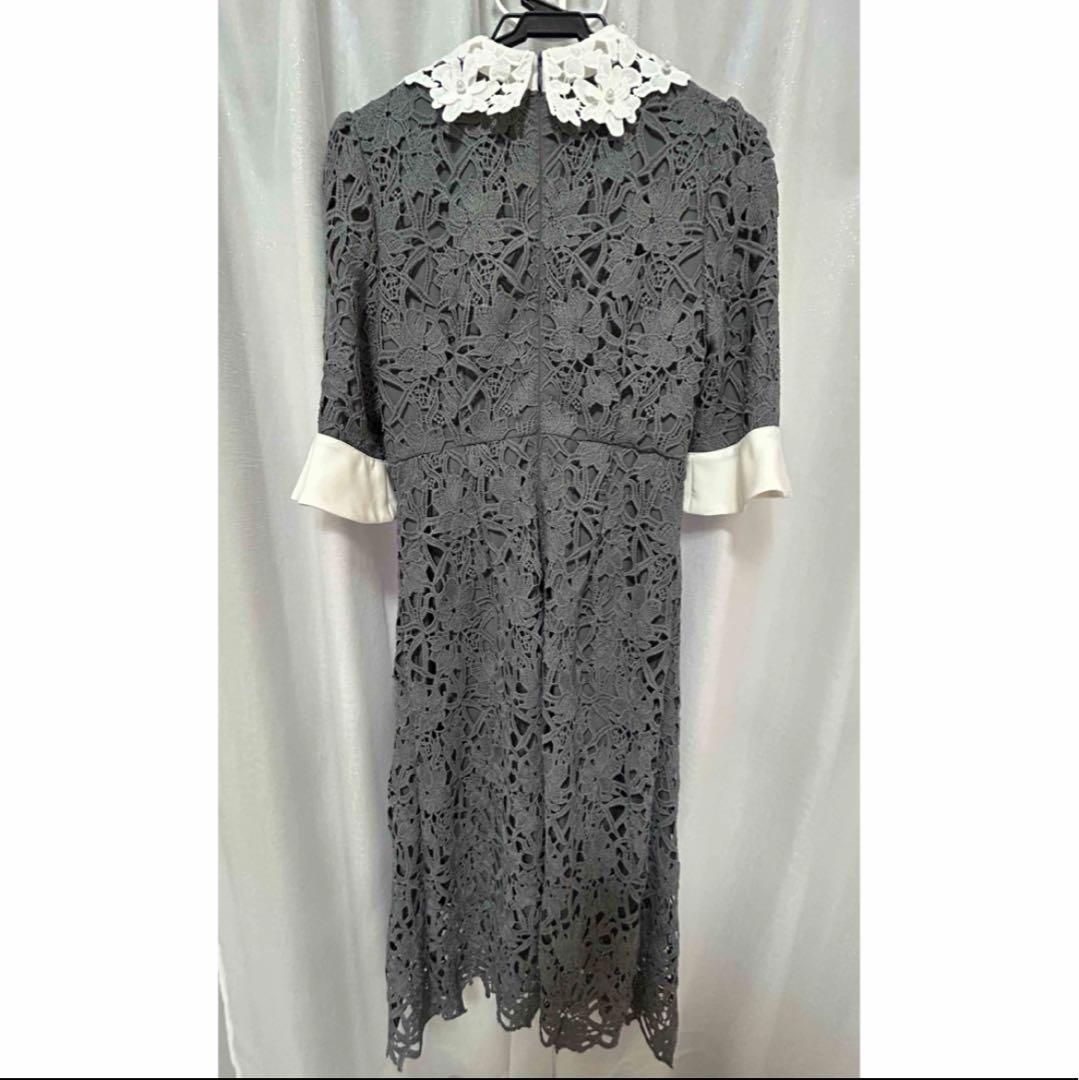 LEJA 花柄レースカラースパンコール刺繍Aラインフレアドレスワンピース