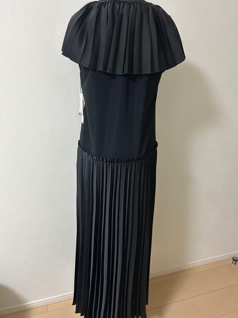 column ワンピース　新品タグ付き