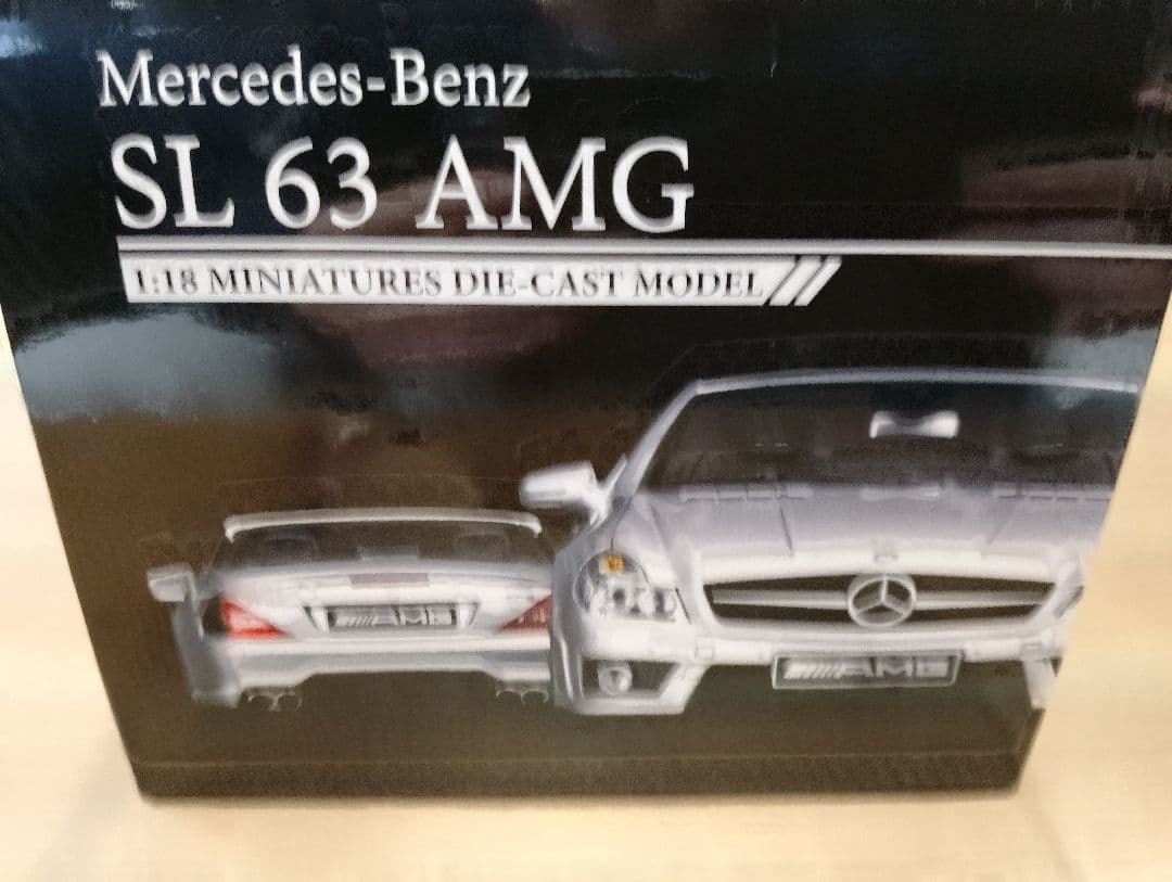マック　1/18 メルセデスSL63 AMG R230　ミニカー　シルバー