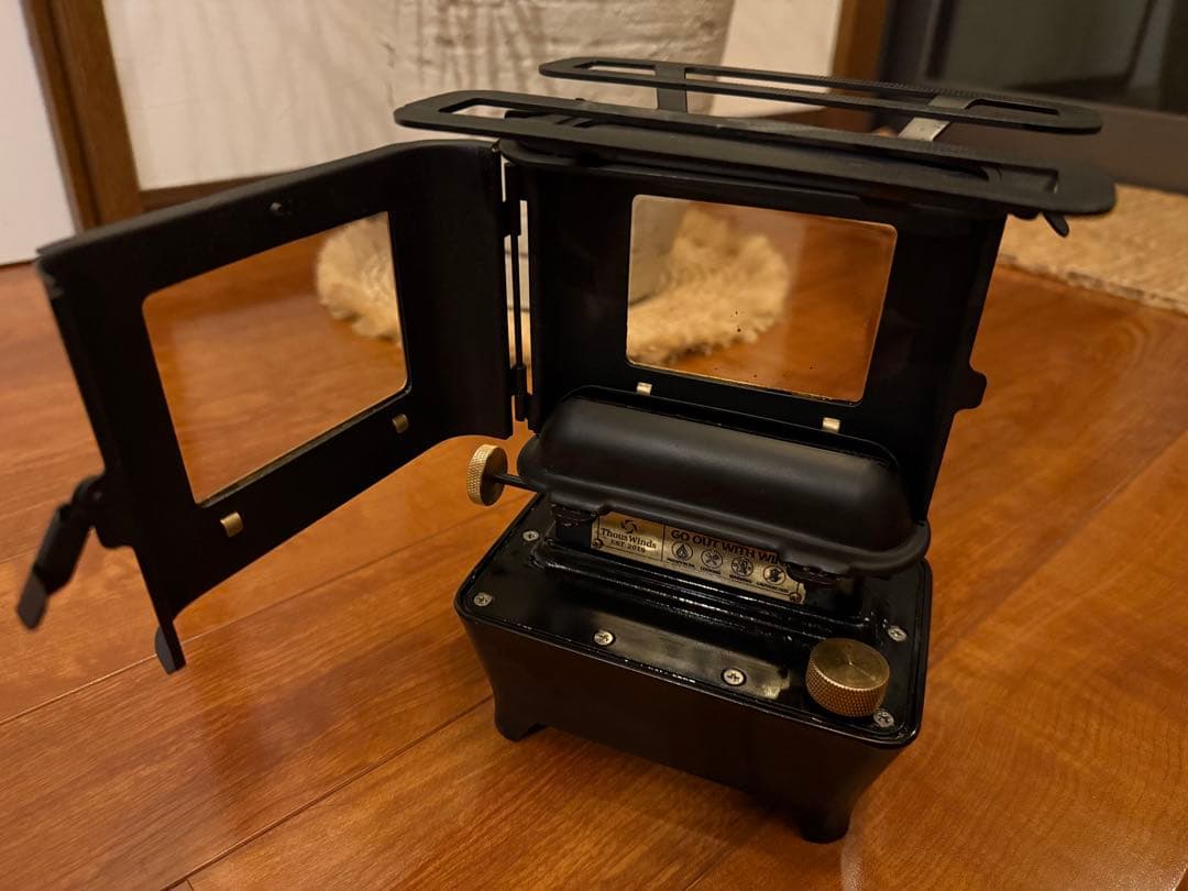 アイロンストーブ　ThousWinds ファイヤーダンス　ランタン　即納出来ます