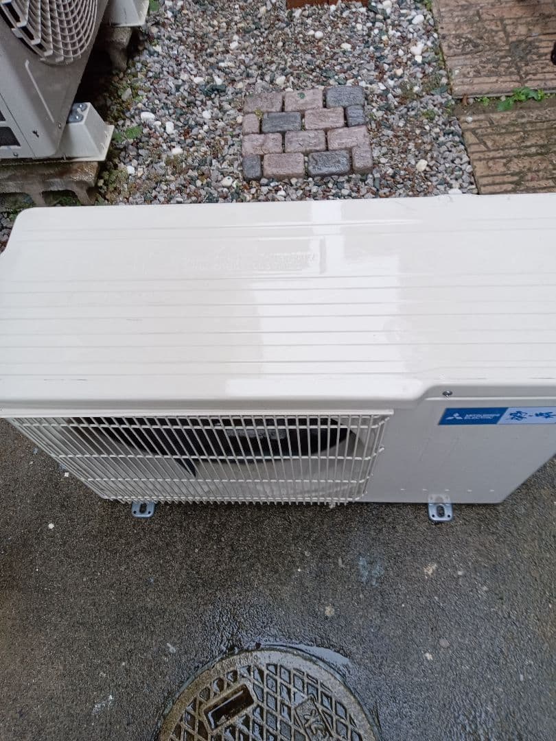 きょん‼️三菱霧ヶ峰エアコン室外機