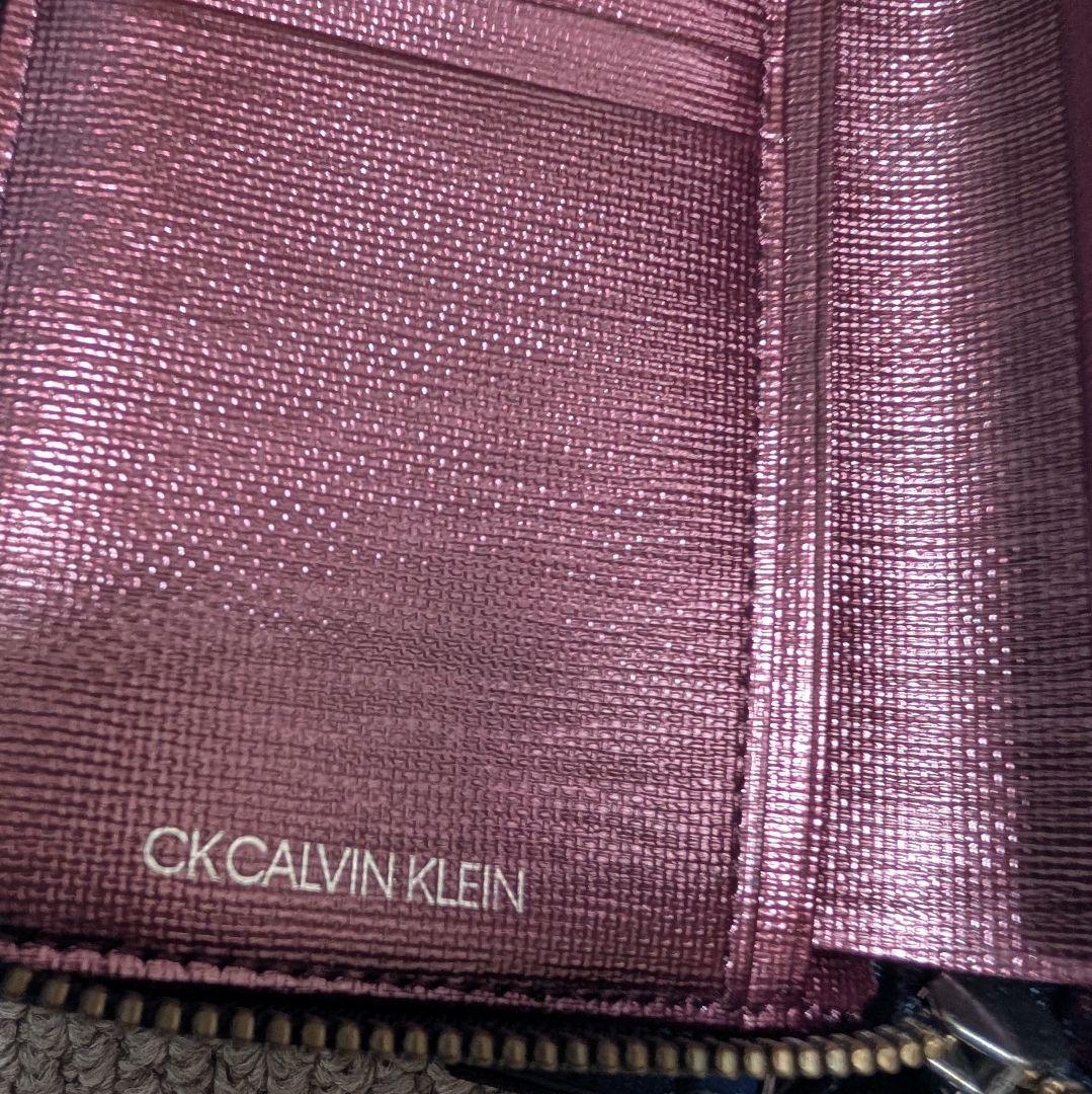 【新品未使用】CK   ネイビー 二つ折り財布