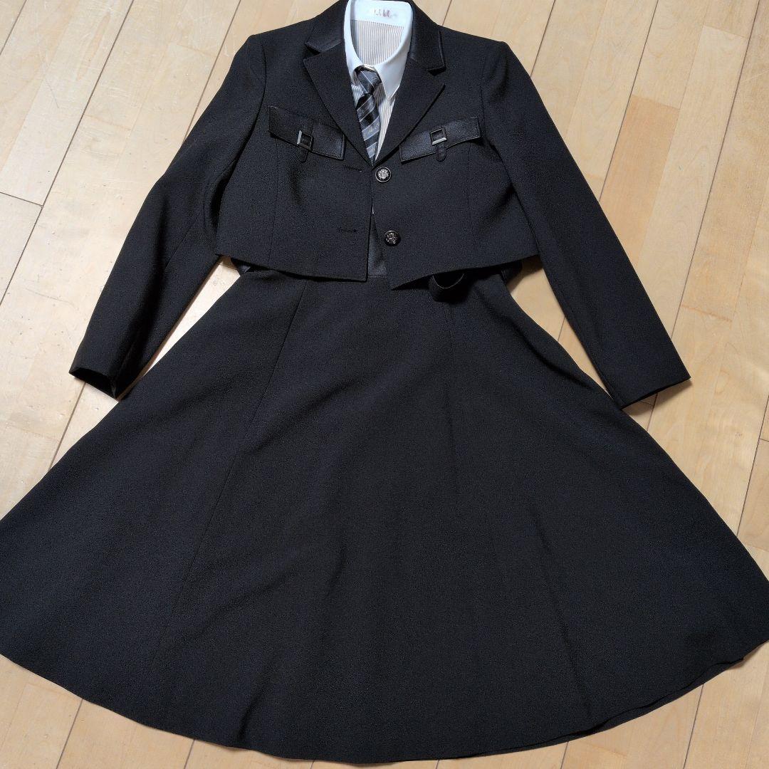 ELLE EN NOIR 卒服　美品