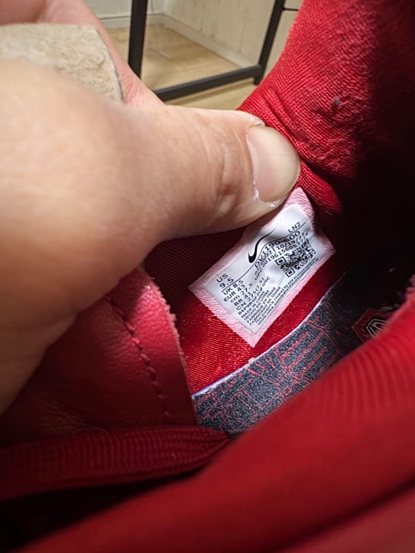 投げ売りNIKE レブロン20 LeBron リヴァプール