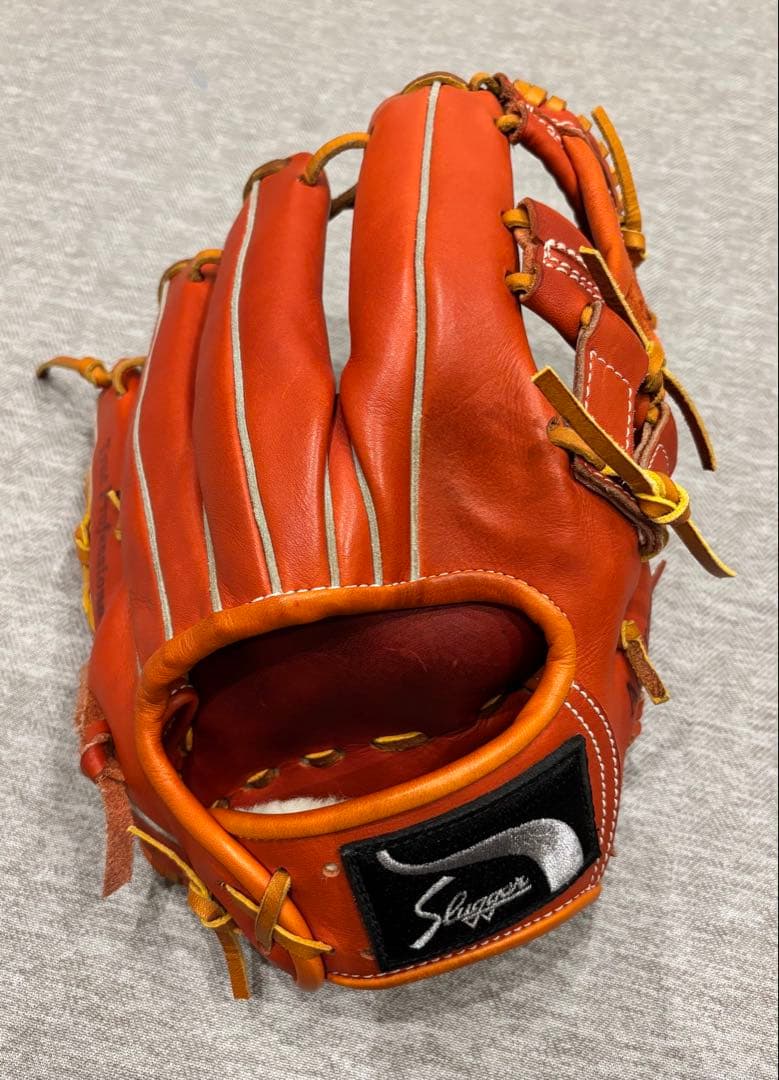 久保田スラッガー・硬式：KSG-T1・軟式用：KSN-24MU・内野手用