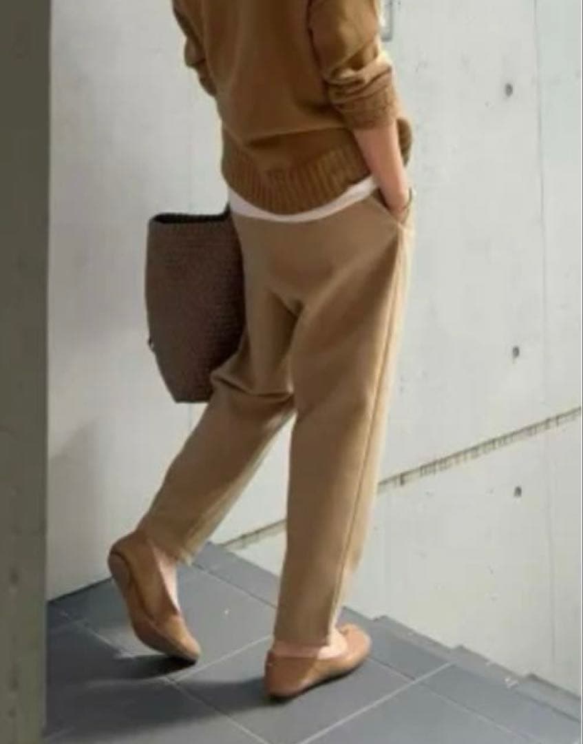 最終価格‼️新品2025 AW Collectionふわもちパンツキャメル　36