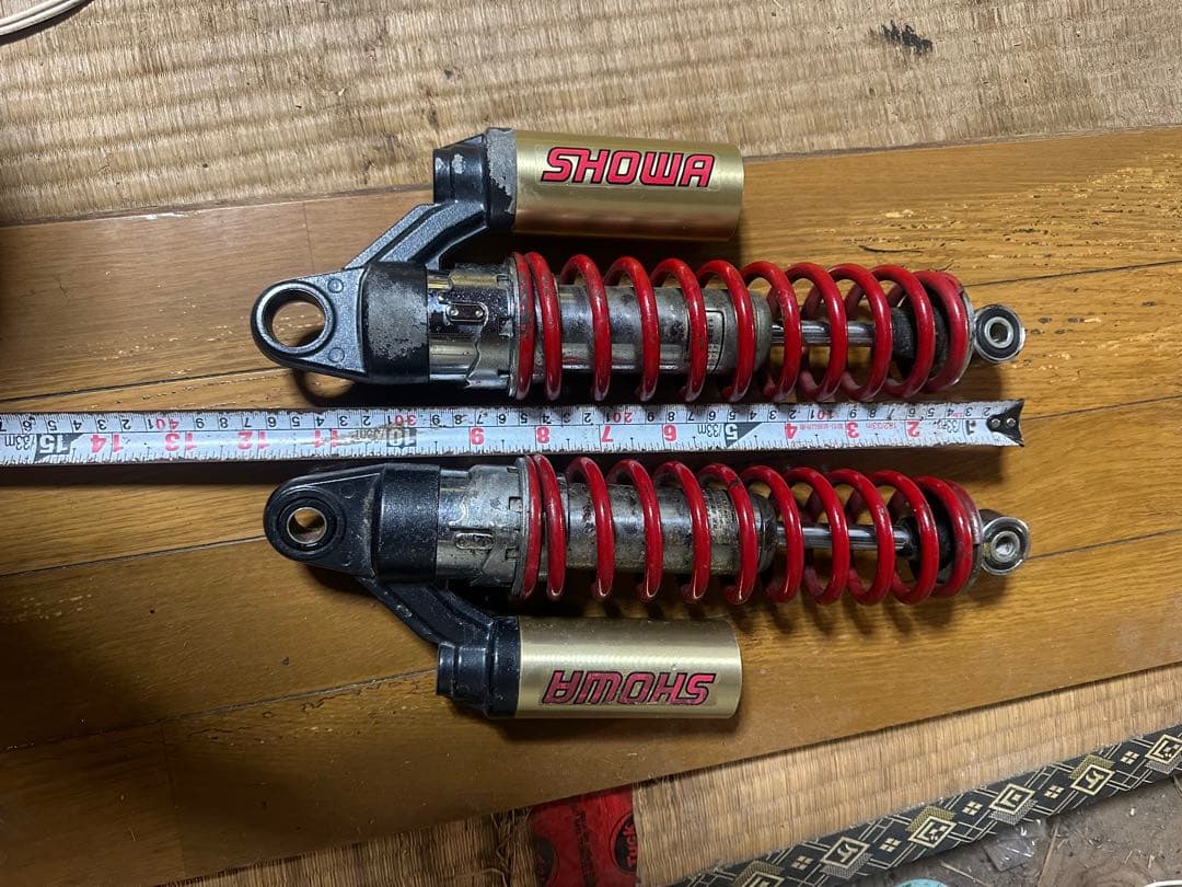 SHOWA サスペンション ジャンク扱い