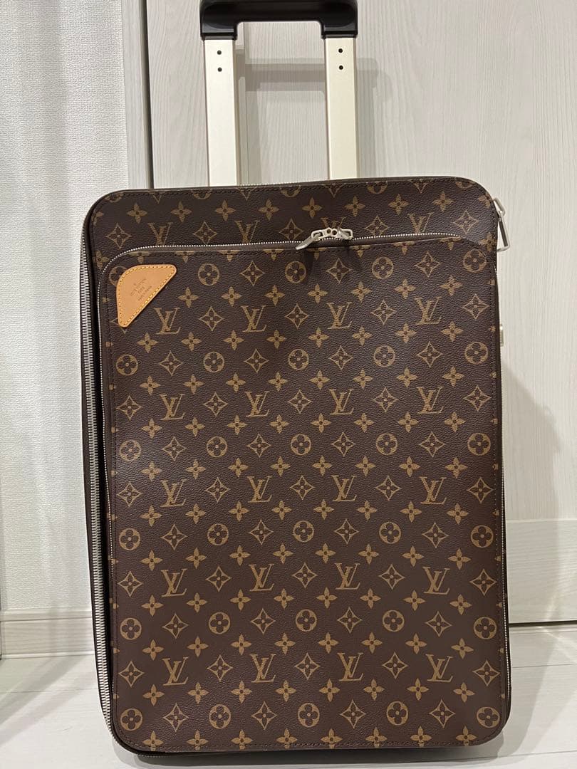 Louis Vuitton モノグラムキャリーケース