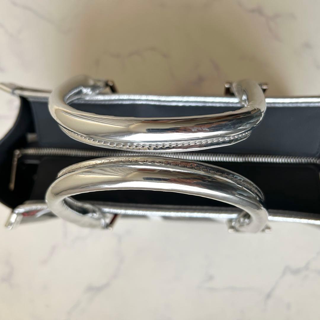 【完売品】マークアンドロナ 2024年モデル カートバッグ ゴルフ スカル